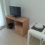 Fan Flat